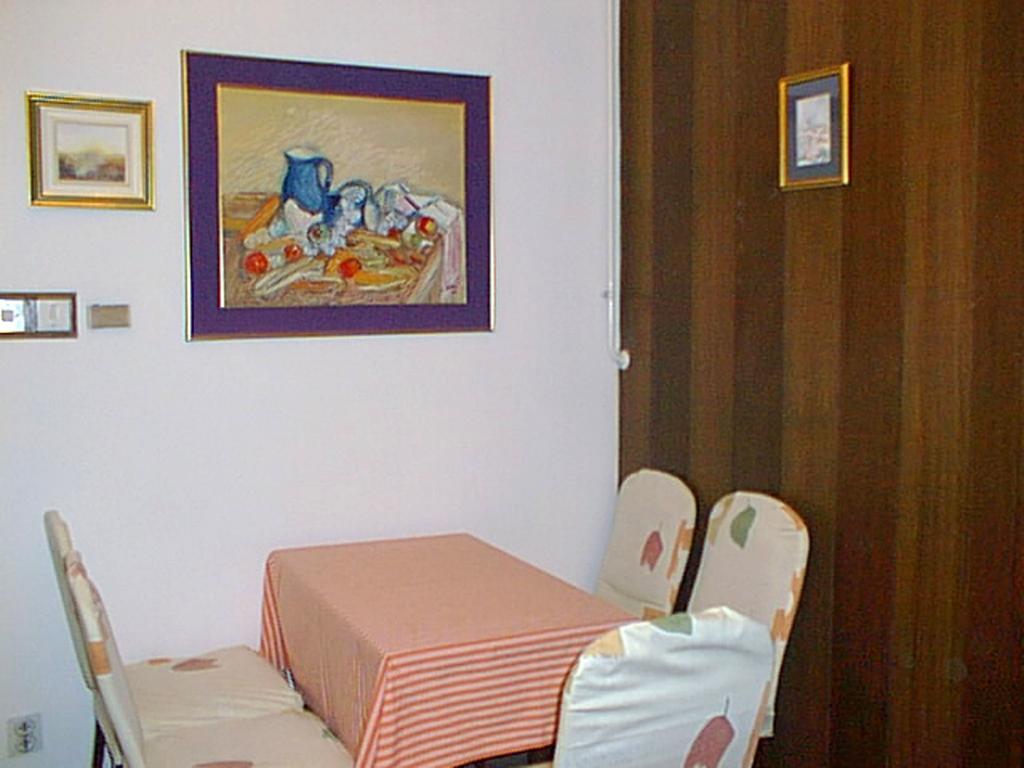 Apartment Lavanda 1 - Zagreb Buitenkant foto
